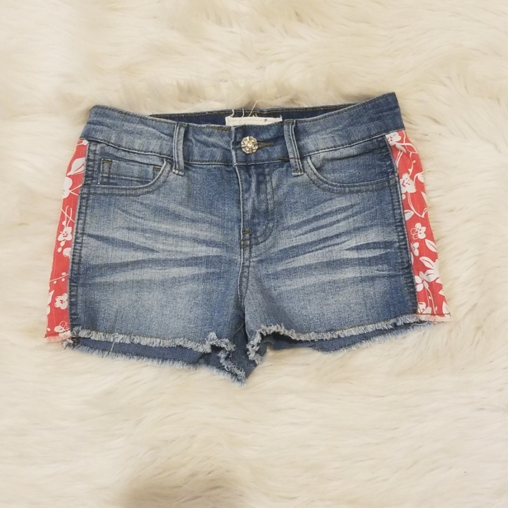 FOREVER  21 denim shorts